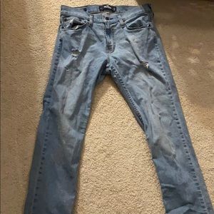 Hollister Jeans. W: 29”. L:30”